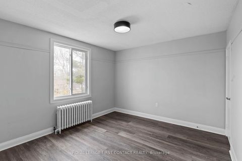 Photo 16 at 134 Napier Street, Codrington, Barrie