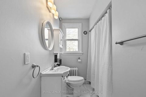 Photo 17 at 134 Napier Street, Codrington, Barrie
