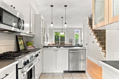 Photo 13 at 23 Macphail Avenue, Broadview North, Toronto