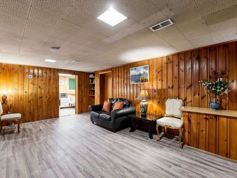Photo 13 at 37 Tefley Road, Newtonbrook West, Toronto