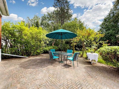 Photo 20 at 37 Tefley Road, Newtonbrook West, Toronto