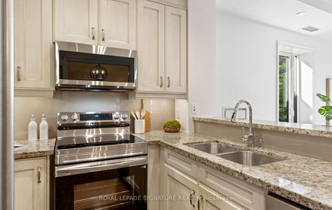 Photo 16 at 337 - 21 Burkebrook Place, York Mills, Toronto