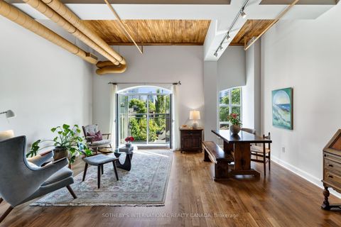 Photo 10 at 208 - 993 Queen Street W, Bellwoods, Toronto