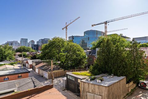 Photo 15 at 208 - 993 Queen Street W, Bellwoods, Toronto