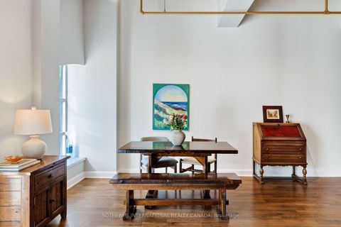 Photo 19 at 208 - 993 Queen Street W, Bellwoods, Toronto