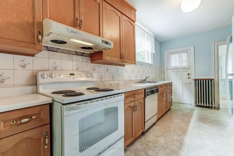 Photo 14 at 15 Oakview Avenue, High Park North, Toronto