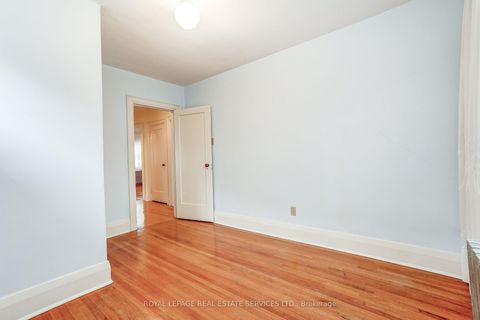 Photo 16 at 15 Oakview Avenue, High Park North, Toronto