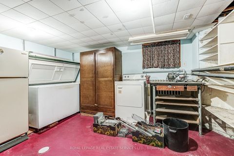 Photo 26 at 15 Oakview Avenue, High Park North, Toronto
