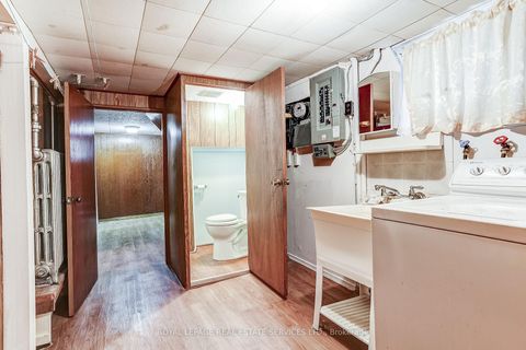 Photo 29 at 15 Oakview Avenue, High Park North, Toronto