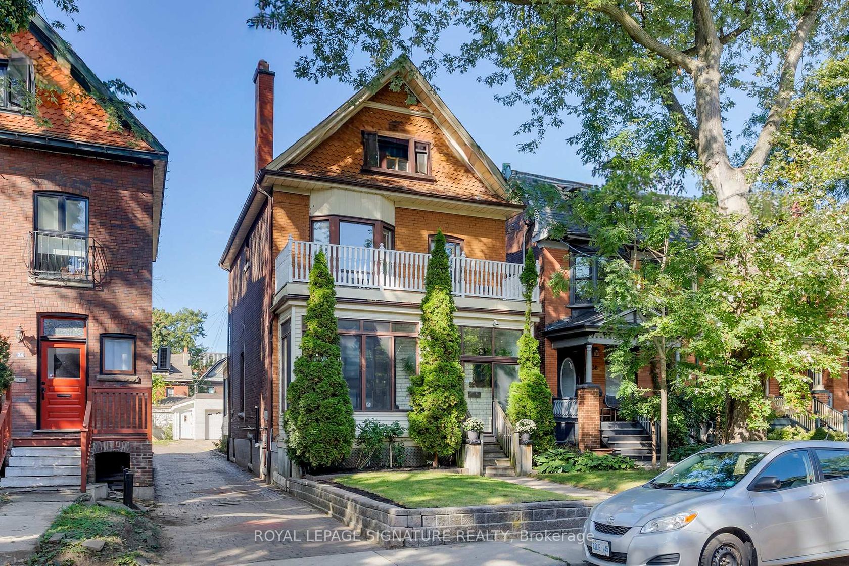 36 Cowan Avenue, South Parkdale, Toronto photo number 2