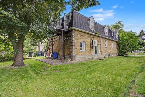 Photo 15 at 77 Avondale Avenue, Willowdale East, Toronto