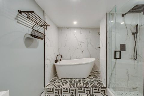Photo 17 at 306 - 1 Concorde Place, Don Mills, Toronto