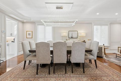 Photo 16 at 12 Roderick Court, Jefferson, Richmond Hill
