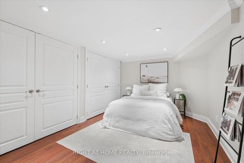 Photo 42 at 12 Roderick Court, Jefferson, Richmond Hill