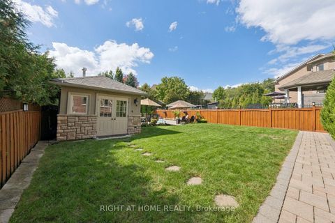 Photo 45 at 12 Roderick Court, Jefferson, Richmond Hill