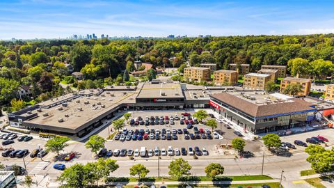 Photo 48 at 34 Lambeth Road, Humber Valley, Toronto