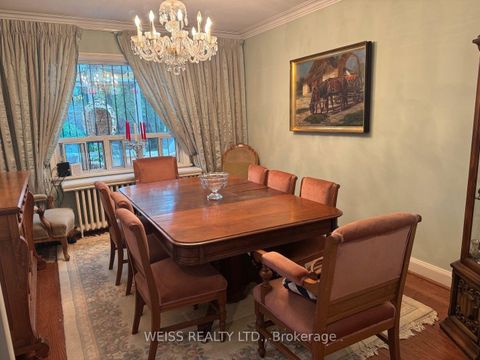 Photo 8 at 31 Aldburn Road, Forest Hill North, Toronto