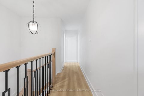 Photo 17 at 75 - 270 Timberbank Boulevard, L'Amoreaux, Toronto