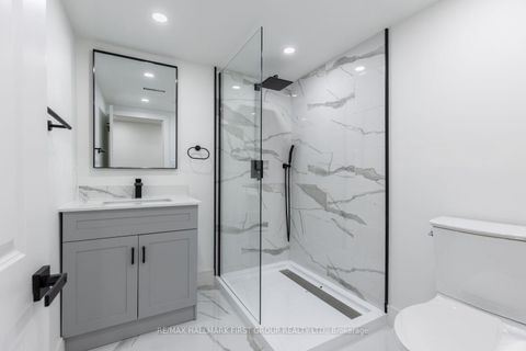 Photo 21 at 75 - 270 Timberbank Boulevard, L'Amoreaux, Toronto