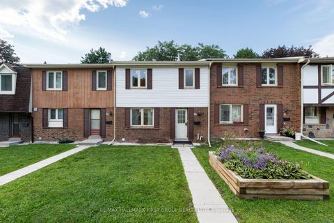 Photo 26 at 75 - 270 Timberbank Boulevard, L'Amoreaux, Toronto