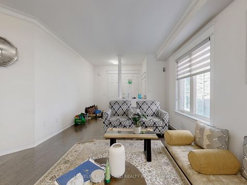 Photo 6 at 54 Thornapple Lane, Oak Ridges Lake Wilcox, Richmond Hill
