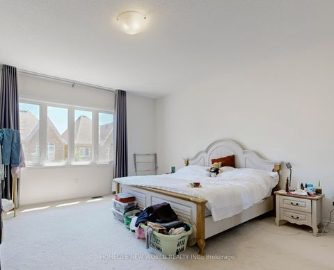 Photo 14 at 54 Thornapple Lane, Oak Ridges Lake Wilcox, Richmond Hill