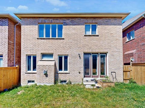 Photo 25 at 54 Thornapple Lane, Oak Ridges Lake Wilcox, Richmond Hill