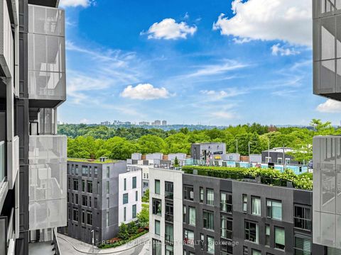 Photo 18 at 963 - 25 Adra Grado Way, Bayview Village, Toronto