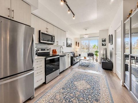 Photo 5 at 335 - 3121 Sheppard Avenue E, Sullivan, Toronto
