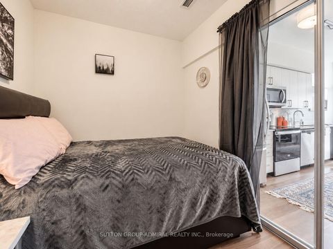 Photo 7 at 335 - 3121 Sheppard Avenue E, Sullivan, Toronto