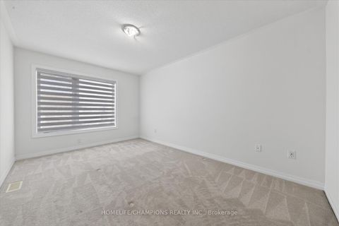 Photo 20 at 39 Delano Way, Woodland Hill, Newmarket