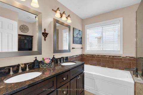 Photo 11 at 52 Summerset Drive, Ardagh, Barrie