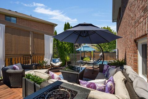 Photo 16 at 52 Summerset Drive, Ardagh, Barrie