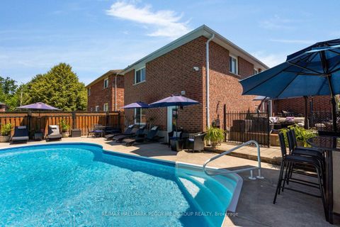Photo 18 at 52 Summerset Drive, Ardagh, Barrie