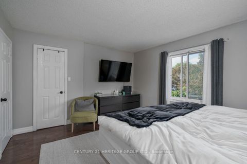 Photo 18 at 1919 Applewood Avenue, Alcona, Innisfil