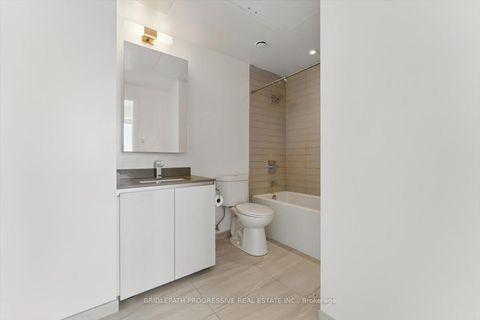 Photo 17 at 1502 - 398 Highway 7, Doncrest, Richmond Hill