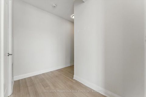 Photo 19 at 1502 - 398 Highway 7, Doncrest, Richmond Hill