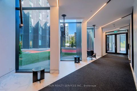 Photo 4 at 427 - 30 Tretti Way, Clanton Park, Toronto