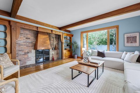 Photo 13 at 122 Fenn Avenue, Windfields, Toronto