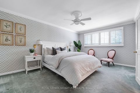 Photo 18 at 122 Fenn Avenue, Windfields, Toronto