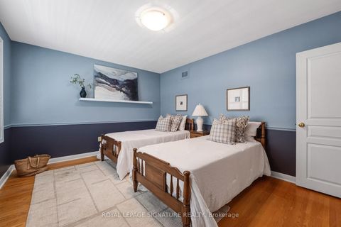 Photo 22 at 122 Fenn Avenue, Windfields, Toronto