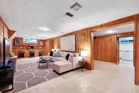 Photo 29 at 122 Fenn Avenue, Windfields, Toronto