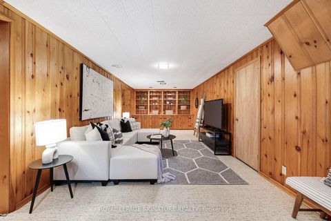 Photo 31 at 122 Fenn Avenue, Windfields, Toronto
