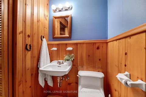 Photo 32 at 122 Fenn Avenue, Windfields, Toronto