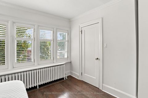 Photo 21 at 26 Larkin Avenue, Swansea, Toronto