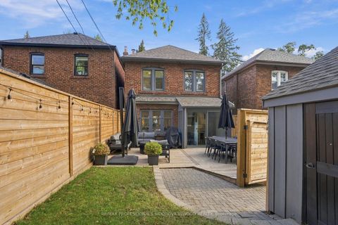 Photo 41 at 26 Larkin Avenue, Swansea, Toronto