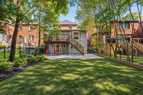Photo 1 at 52 Park Hill Road, Forest Hill North, Toronto