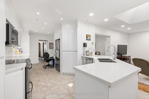 Photo 6 at 52 Park Hill Road, Forest Hill North, Toronto