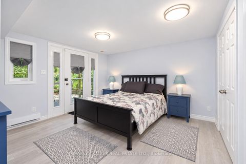 Photo 20 at 52 Park Hill Road, Forest Hill North, Toronto