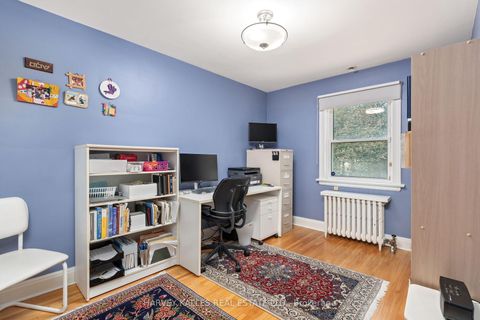 Photo 24 at 52 Park Hill Road, Forest Hill North, Toronto